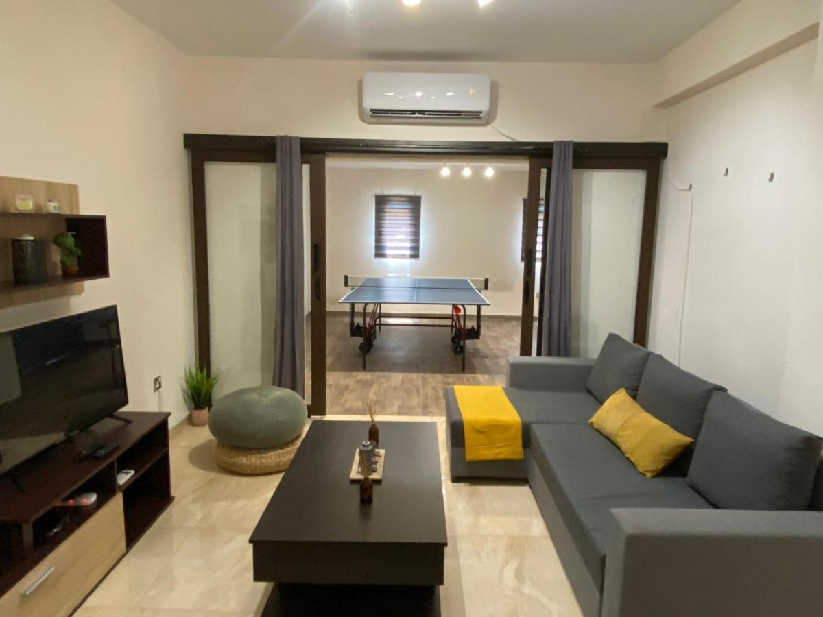Philip Spacious Apartment Limassol Exterior foto